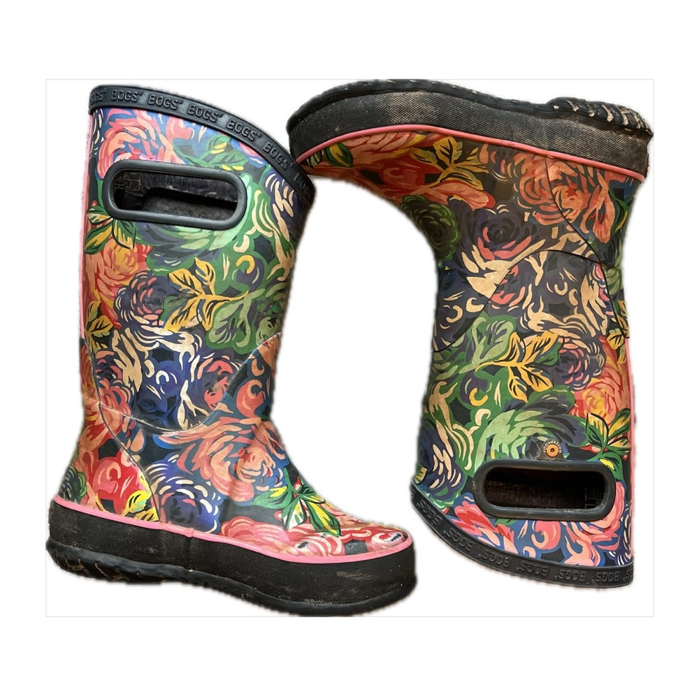 Kids bogs boots size 11